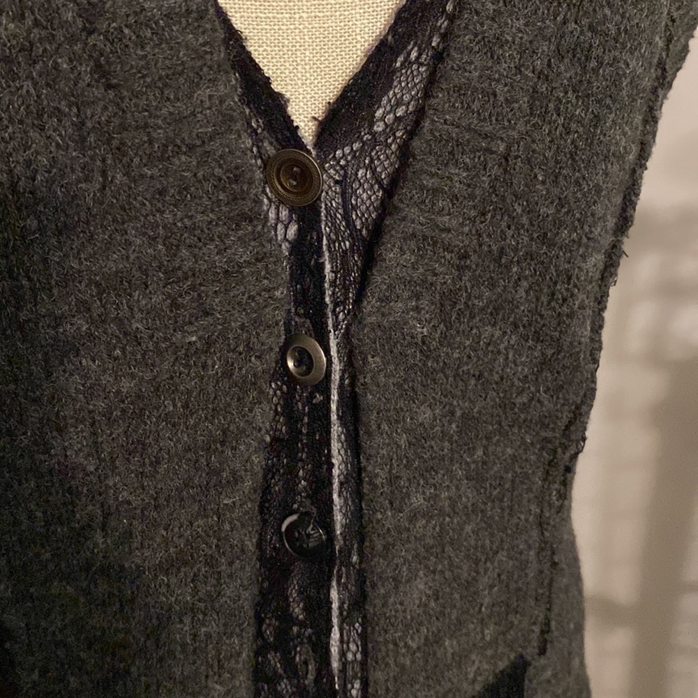 BKE Patchwork Sweater Vest Size M - Picture 2 of 7